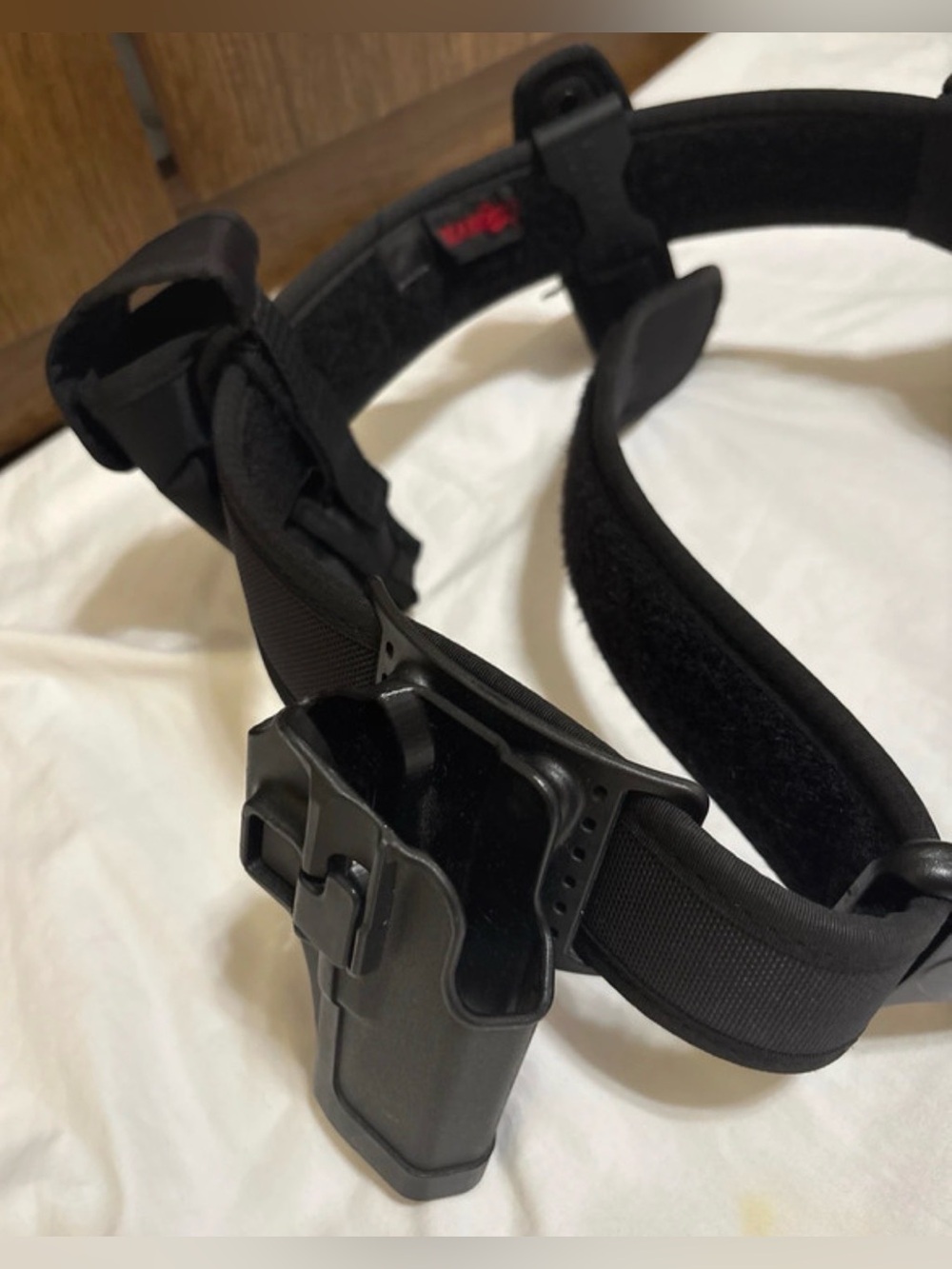 Black Duty Belt W/gun Holster with Adjustable Belt Clip